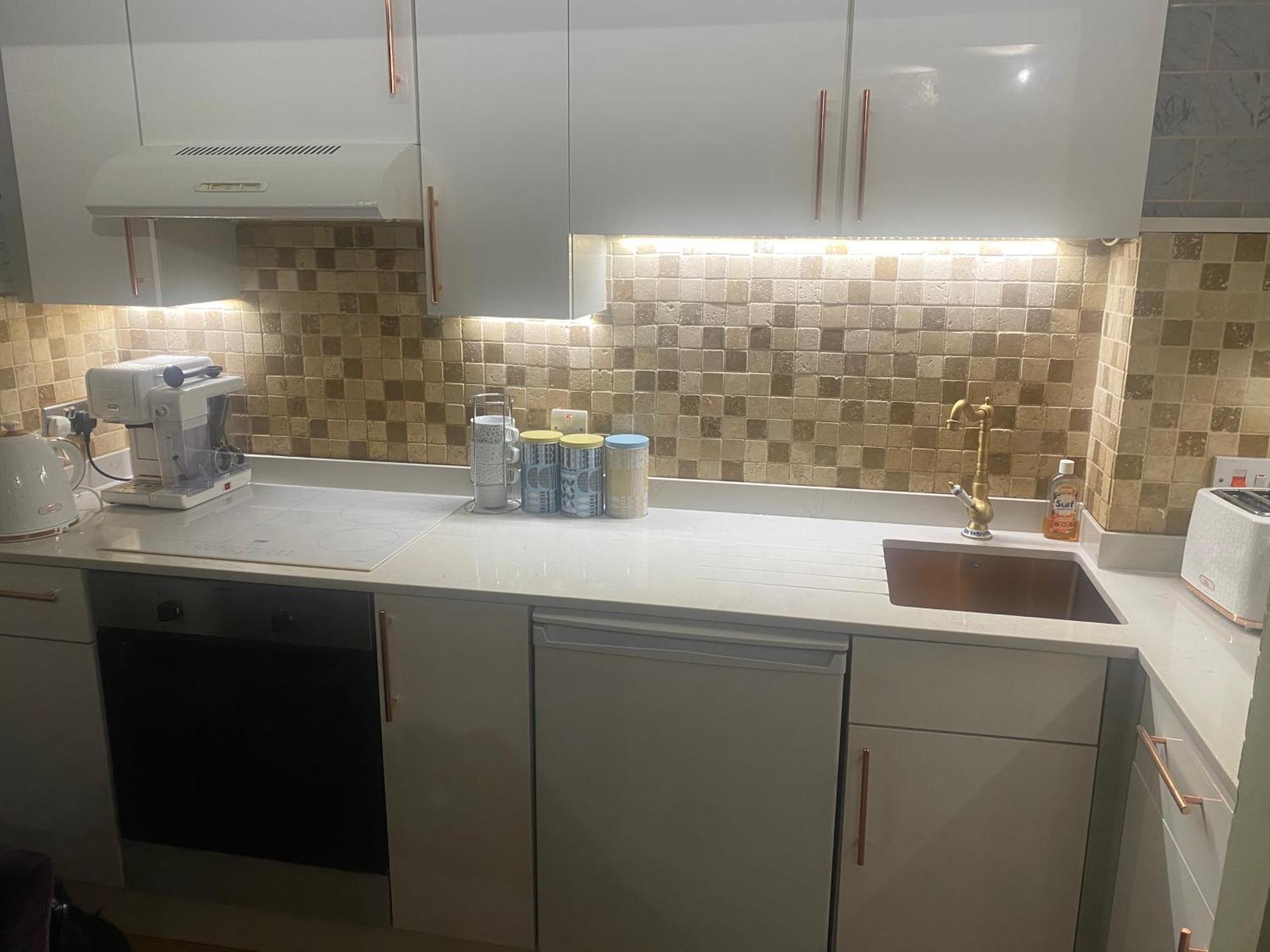 Quiet Lower Floor 2 Bed City Apartment With Private Patio Garden Bath Zewnętrze zdjęcie